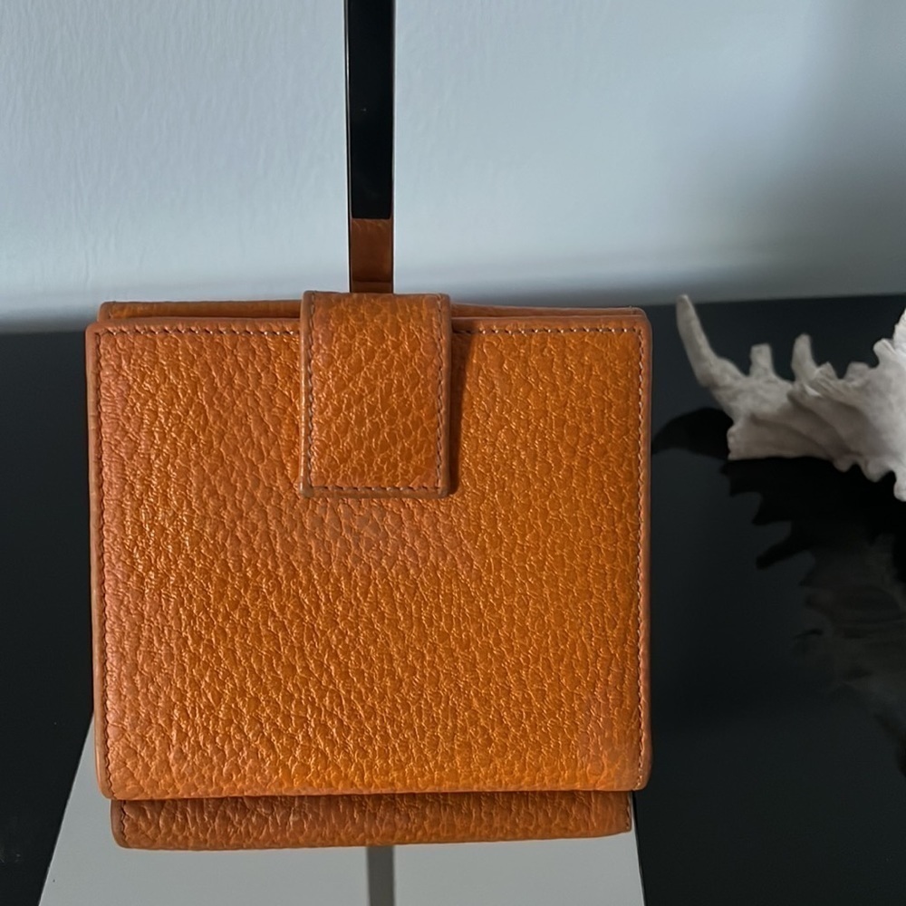 Authentic Gucci orange leather wallet - Picture 4 of 9